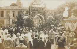 Luçon , Lucon * Carte Photo Photographe E. Doré * Fête Procession * Place Reposoir * Villageois - Lucon