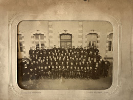 La Roche Sur Yon * RARE Photo 1885/1886 * Pensionnat De L'immaculée Conception , école * Enfants * 36.5x30cm En Tout - La Roche Sur Yon