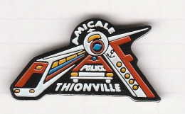 PINS VILLE 57 THIONVILLE AMICALE FERROVIERE - Police