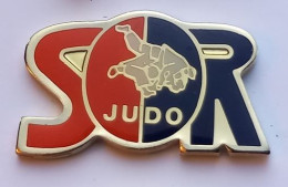 SP235 Pin's Judo SOR Club Stade Olympique De Rosny Sous Bois Seine-Saint-Denis Achat Immédiat - Judo
