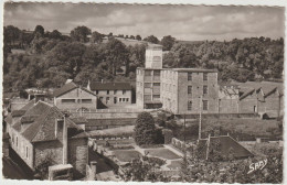 MIK :  Calvados : Env. De PONT D ' OUILLY :mESNIL VILLEMENT , Le  Bateau , Usine  électrique - Pont D'Ouilly