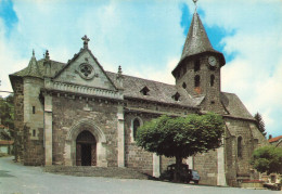 FRANCE - Vic Sur Cere - L'église Romane à La Gracieuse Abside  - Colorisé - Carte Postale - Sonstige & Ohne Zuordnung