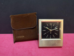 Anitguo Reloj Watch Horloge Despertador De La Marca Citizen De Viaje Con Bolsa Funda Original. - Wekkers