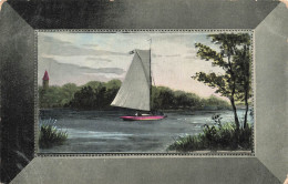 ARTS - Tableau - Bateau Voguant Sur La Rivière - Voilier - Perspective - Carte Postale Ancienne - Peintures & Tableaux