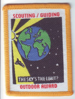 B 15 - 42 Scout Badge  - Scoutismo