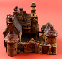 TERRY PRATCHETT - DISCWORLD MODEL: THE WATCH HOUSE By The Cunning Artificer. Limited Edition Of 500. Subscriber's Number - Other & Unclassified