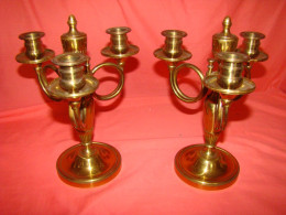 Paire De Candélabres En Bronze à 3 Bougeoirs - Chandeliers, Candélabres & Bougeoirs