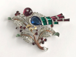 Very Rare Trifari 'Alfred Philippe' 1940's Rhinestones Enameled Bird On Branch Brooch J229 - Broches