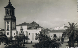 54043. Postal ALGECIRAS (Cadiz). Vista De La Poblacion, Iglesia Nuestra Señora De Palma - Cádiz