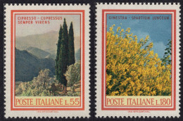 Italia / Italia 1968 Correo 1031/32 **/MNH Flores Y Arboles (2 Sellos)  - 1961-70: Mint/hinged