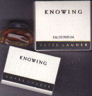 Lot 2 Miniature Vintage Parfum - Estée Lauder - EDP - Knowing - Pleine Avec Boite 3,5ml Et Tube Avec Support 1,4ml Neuf - Miniatures Womens' Fragrances (in Box)