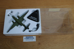 MAQUETTE AVION CURTISS C 46 COMMANDO US AIR FORCE 1939 1945 WWII SERIE BOMBARDIERS GEANTS DU CIEL AVIATION - Avions