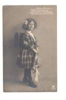 Schulanfang Gelaufen 1910 Kind Mit Schultasche - Einschulung