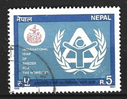 NEPAL. N°453 Oblitéré De 1987. Année Internationale Du Logement Sans-abri. - Nepal