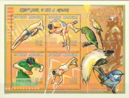 Madagascar 2000, Olympic Games In Sidney, Fight, Athletic, Tennis Table, Birds, Parrot, 4val In BF - Tenis De Mesa
