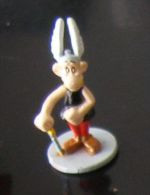 ASTERIX - FIGURINE ZAINI SERIE 2014 - ASTERIX AVEC GLAIVE - EMBALLAGE D'ORIGINE - Asterix