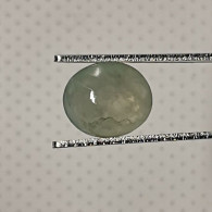 Jadéite Cabochon Birmanie: 2.50 Carats | Ovale, Poli | Vert Semi-translucide - Giada