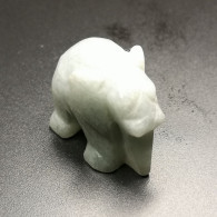 Éléphant En Jadéite Thaïlande: 49.1 Carats | Sculpté à La Main | Vert Opaque - Autres & Non Classés