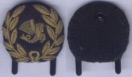 Insigne De Casquette Tissu Et Cannetille Air France Cadre Technique - Tarjetas De Identificación De La Tripulación