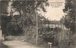 MILITARIA - Camp De Coëtquidan - L'entrée Du Bourg De Saint Malo De Beignon - Le Château -  Carte Postale Ancienne - Autres & Non Classés