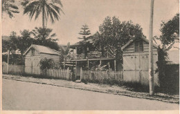 Nouvelle Calédonie - Ecole Remington   - Carte Postale Ancienne - Nueva Caledonia