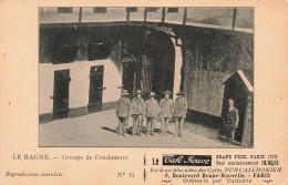 Nouvelle Calédonie - Le Bagne - Le Groupe De Condamnés - Publicité - Café Jouve  -  Carte Postale Ancienne - Neukaledonien