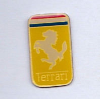 PIN S AUTOMOBILE FERRARI AVEC CHEVAL BLANC - Ferrari