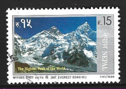 NEPAL. N°654 Oblitéré De 1999. Everest. - Bergen