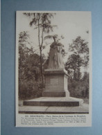 BEAURAING - Parc. Statue De La Comtesse De Beaufort - Beauraing
