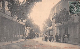 CHATEAUNEUF-du-PAPE (Vaucluse) - L'Avenue - Voyagé 1907 (2 Scans) Louise Sottier à Blacé Rhône - Chateauneuf Du Pape