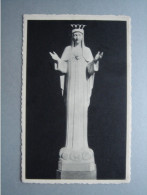 BEAURAING - La Statue De Marbre Sous L'Aubépine - Beauraing