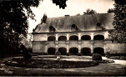 Dampierre Sur Boutonne Facade Chateau - Dampierre-sur-Boutonne