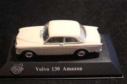 VOLVO P130 AMAZON 2 PORTES ATLAS COLLECTION AVEC BOITE ET NOTICE NEUVE TB - Other & Unclassified