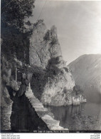 8-65Cu  Suisse Lago Di Lugano Rocco Di Gandria Grande Photo (16.5cm X 21cm) En 1909 - Gandria 