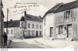 84Vn    76 Maule La Rue Quicampois - Maule