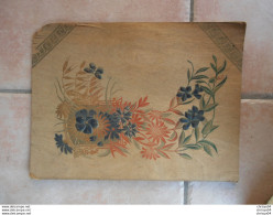 Mx04V  Porte Documents Ordonnances En Bois Décors Gaufré Papillon Fleurs Pharmacie Des Dames De France Paris - Andere & Zonder Classificatie