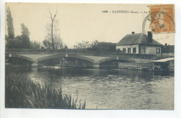 CPA (27 Eure) - GARENNES Sur EURE Près Ivry La Bataille - Le Pont Sur L'Eure - Maison, Lavoir - Ivry-la-Bataille