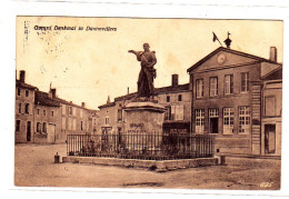 Gerard Denkmal In Dammvillers - Damvillers