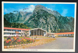 New  Zealand Hotel Milford At The Foot Of MT Sheerdown Fiordland - Nouvelle-Zélande