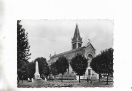 Eglise Et Monument Aux Morts - Renage