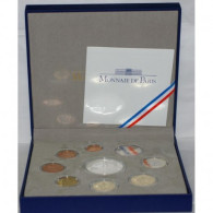 FRANCE - COFFRET  BELLE EPREUVE EURO 2011 - 9 PIECES ( 13.88 Euros ) - Dv - BE - France