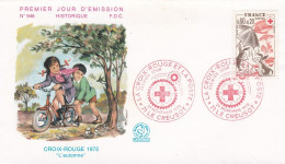FDC  -- 1975 -- Croix-Rouge 1975 "L' Automne "   --enfants , Vélo --.....  Cachet  Rouge   LE CREUSOT - 71 - 1970-1979