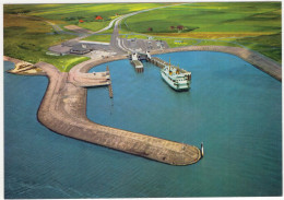 Texel - Aankomst Veerboot Vanuit De Lucht - (Wadden, Nederland/Holland) - Ferry -  Aerophoto-Schiphol No. 30425 - Texel