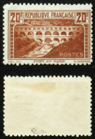 N° 262B 20F PONT DU GARD Dent 11 Neuf N* TB Cote 1250€ Signé Calves - Unused Stamps