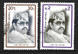 NEPAL. N°342-3 Oblitérés De 1978. Roi Birendra. - Nepal