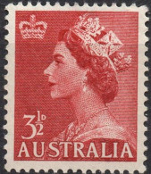 AUSTRALIA/1953/MNH/SC#258/ QUEEN ELIZABETH II / QEII/ 3 1/2p DARK RED - Mint Stamps