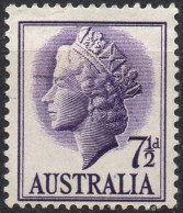 AUSTRALIA/1957/MH/SC#297/ QUEEN ELIZABETH II / QEII/ 7 1/2p VIOLET - Neufs