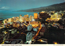 Puerto De La Cruz - Vue Nocturne Sur La Ville - Altri & Non Classificati