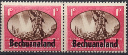 BECHUANALAND PROTECTORATE/1945/MNH/SC#137/SOUTH AFRICA OVERPRINTED PAIR / HORIZONTAL PAIRS/ 1p ROSE PINK & CHOC. - 1885-1964 Herrschaft Von Bechuanaland