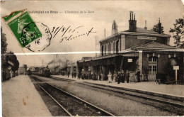 76 . NEUFCHATEL EN BRAY . L INTERIEUR DE LA GARE - Neufchâtel En Bray